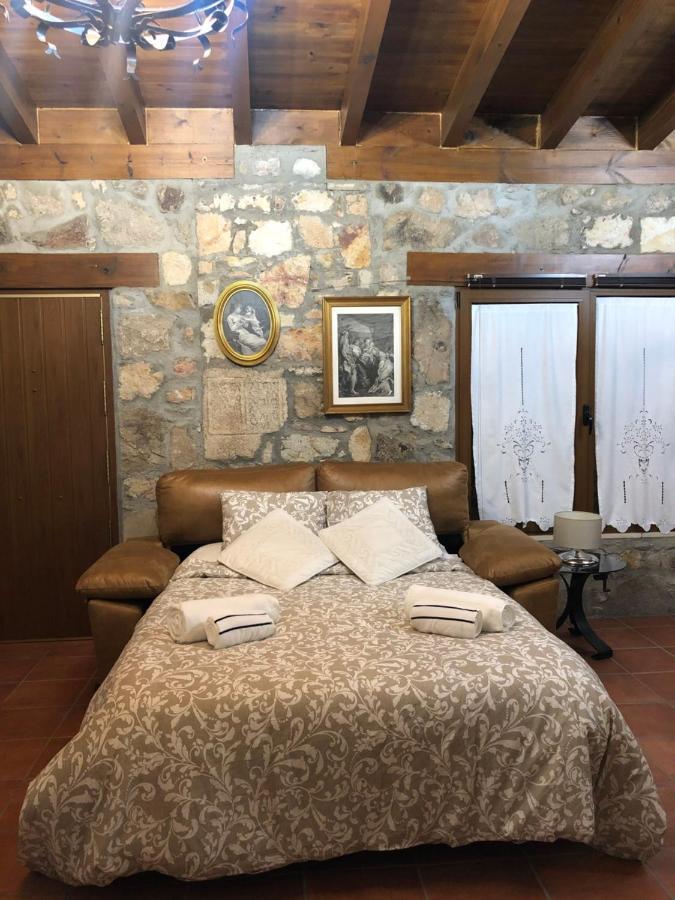 Casa Rural "Rincon Del Eden" Tardobispo 外观 照片